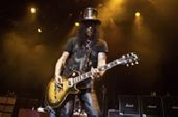 Slash - Slash bei TV Total am Start