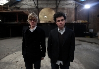 Simian Mobile Disco - Simian Moblie Disco - neue Single online - Album seit 21.08!